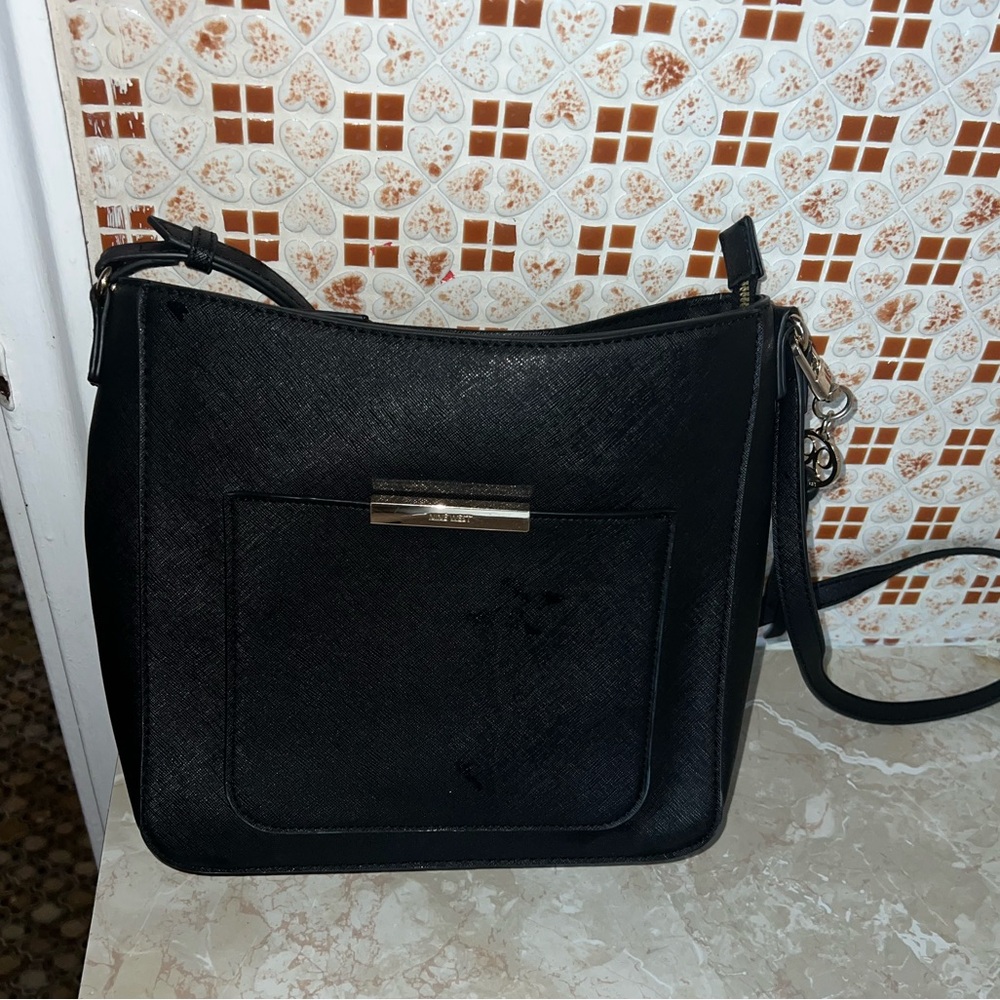 Nine West Crossbody Zipper Bag Purse